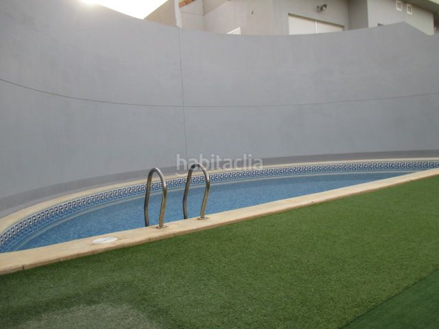 Foto 5bc88542-2516-459c-96fc-9cf96984b426. Xalet amb xemeneia piscina a El Faro Cullera