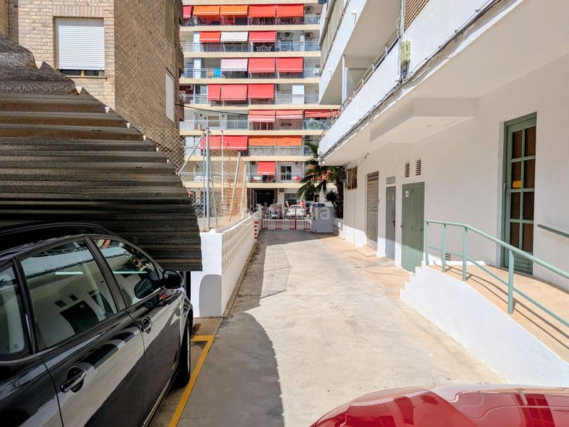 Foto d5749552-d6a5-4dfa-8ef4-31333733dceb. Aparcament cotxe a Sant Antoni Cullera