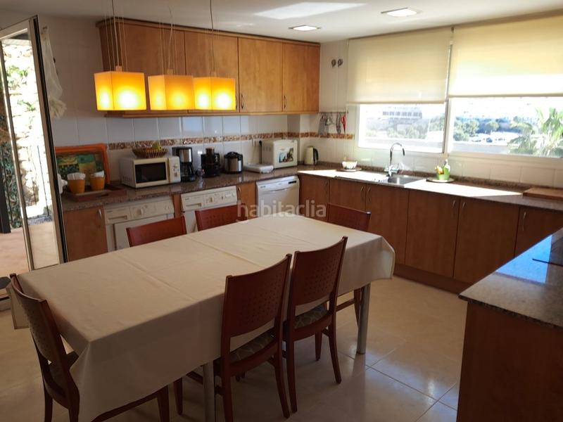 Foto 1b6d7ed1-f52b-4da1-8d4e-7044106aa38f. Chalet -villa cap blanc con garaje, gimnasio y jacuzzi en Cullera