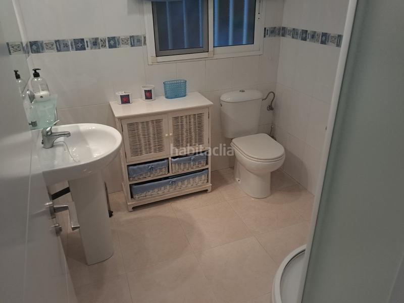 Foto 9d8fea42-1bb9-490a-b350-fe9c22221558. Chalet -villa cap blanc con garaje, gimnasio y jacuzzi en Cullera