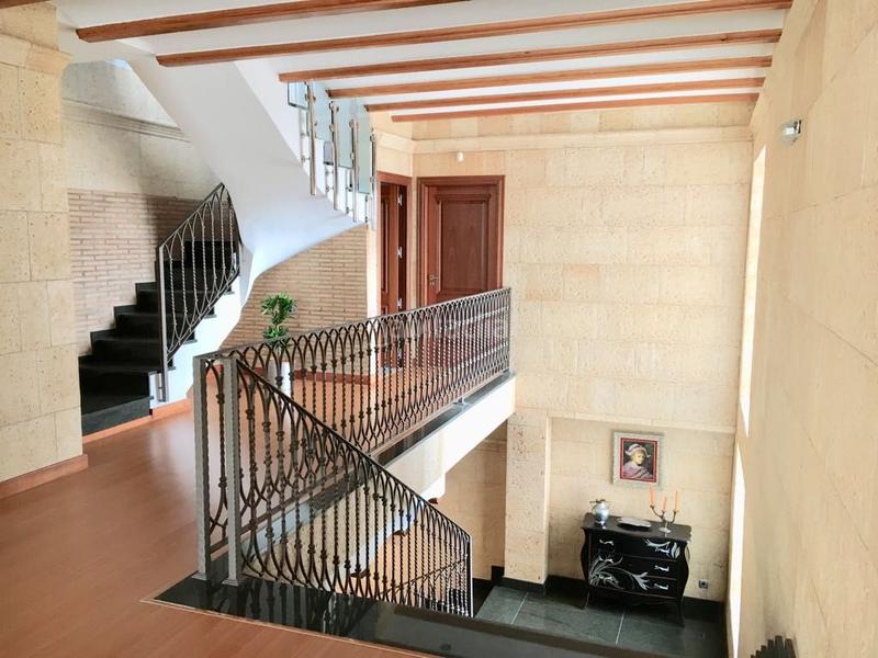 Foto c62614fd-12d3-424c-90f6-3a0ac3f498f4. Xalet amb aparcament piscina a El Faro Cullera