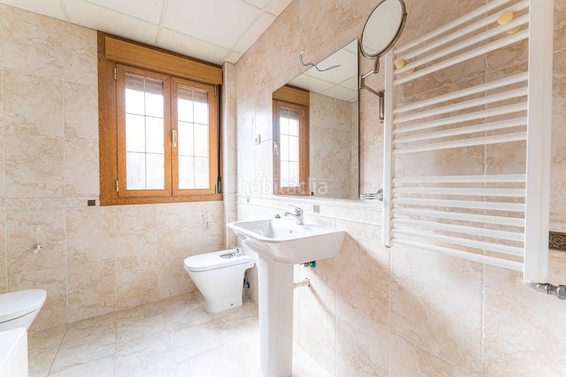 Foto b151aa14-a94c-47a2-be5a-2d4e10074528. Chalet ***espectacular chalet independiete en serranillos*** en Serranillos del Valle