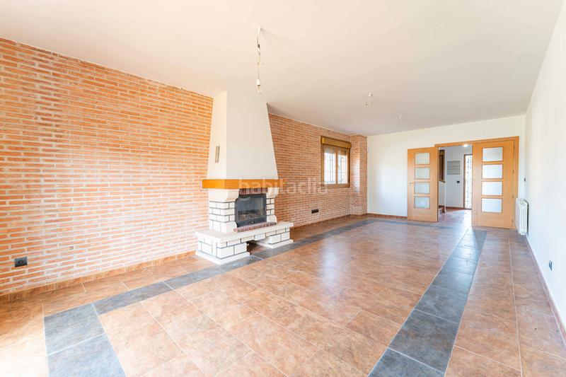 Foto b45a9645-5806-485f-8f25-ced6e3904bdf. Chalet ***espectacular chalet independiete en serranillos*** en Serranillos del Valle