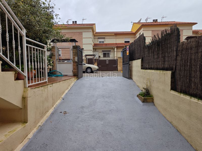Foto 1ee286a8-60d4-4b10-982d-28b01305de4f. Casa adossada amb calefacció aparcament a Cedillo del Condado