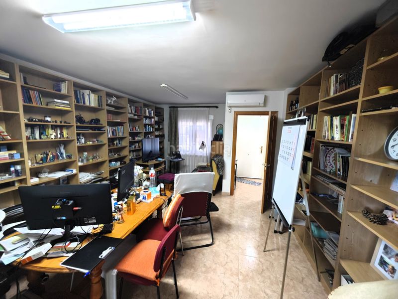 Foto 424aaa39-d029-4d72-b088-6dd801eaba7f. Casa adossada amb calefacció aparcament a Cedillo del Condado