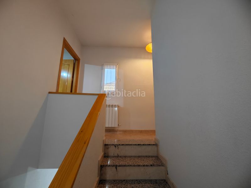 Foto 77a31541-2004-4ce8-93c2-45685fc704ea. Casa adossada amb calefacció aparcament a Cedillo del Condado
