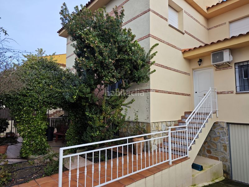 Foto fa6310ee-962d-4c35-ad01-6d87c7b0eba8. Casa adossada amb calefacció aparcament a Cedillo del Condado