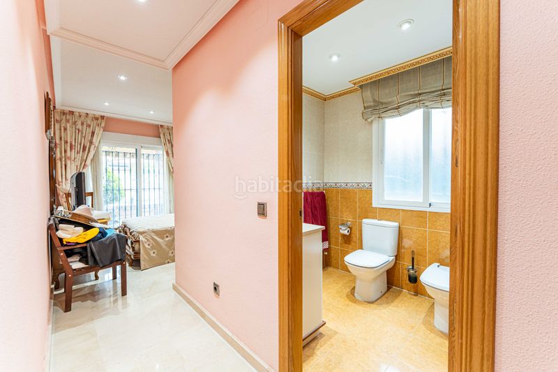 Foto 443be18a-94d0-4035-98bd-fb7c47edf175. Casa amb xemeneia calefacció aparcament piscina a Serranillos del Valle