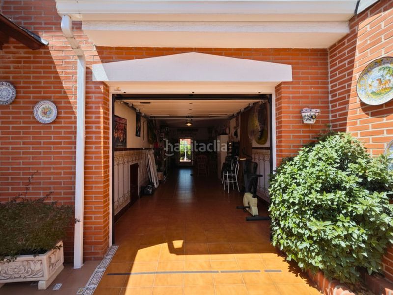 Foto e0d2b096-aea0-488d-bdf2-b0865704b625. Casa adossada amb calefacció aparcament a Las Américas Parla