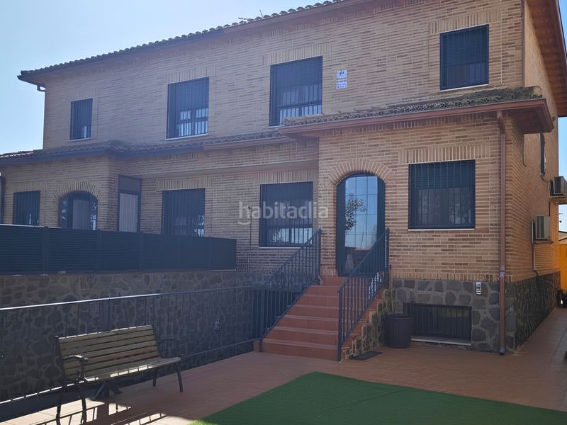 Foto a9b12469-52d9-4ad6-8d3f-f85133f6edbc. Casa aparellada amb calefacció aparcament a Cedillo del Condado