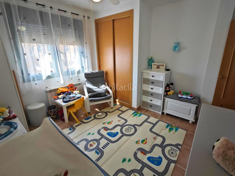 Foto d0a952ec-94f5-4f6d-95c3-eb3125852f54. Casa aparellada amb calefacció aparcament a Cedillo del Condado
