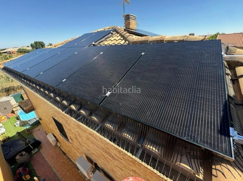 Foto d2c3508d-2497-4f6d-8cf4-3b7947cbb28e. Casa aparellada amb calefacció aparcament a Cedillo del Condado