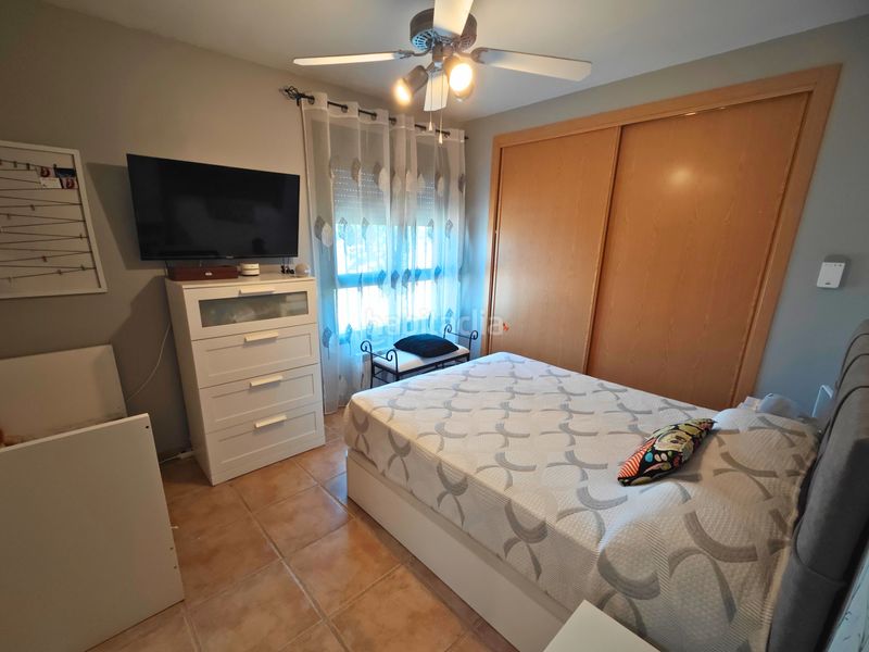 Foto e0d5015a-76a1-4fea-8d83-98fe4c2054b5. Casa aparellada amb calefacció aparcament a Cedillo del Condado