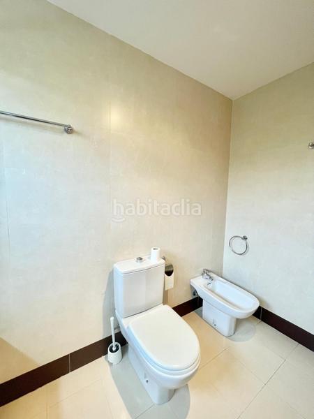 Foto ee982e6a-1ca4-433c-9a8b-d06ef0d40d04. Miete etagenwohnung mit heizung parking in Plaza de Toros Granada