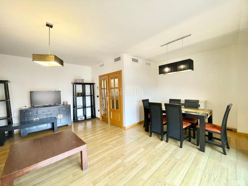 Foto bb6ed6d9-0eb7-4379-ac5c-12842e7c486f. Rent flat with heating parking in Plaza de Toros Granada