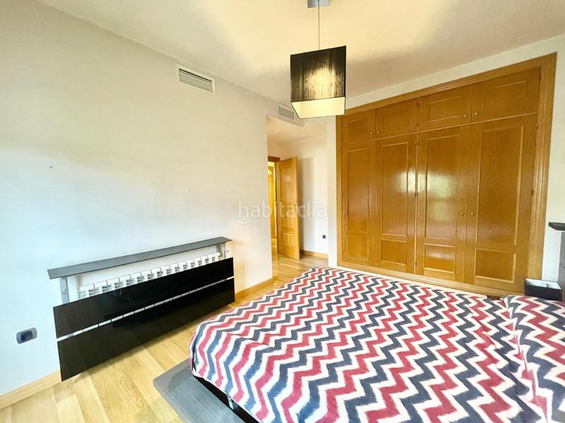 Foto d635b005-565e-4650-bbe9-81fff3cf54e0. Rent flat with heating parking in Plaza de Toros Granada