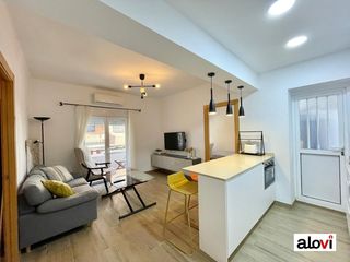 Alquiler Piso en Pajaritos. Piso de 3 habitaciones reformado ideal estudinates!