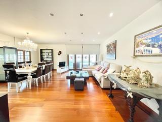 Location Maison à Camino de los Neveros - Serrallo. Magnífico chalet en alquiler en granada capital junto serrallo!