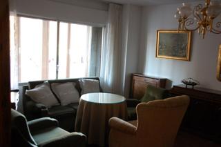 Affitto Appartamento  Calle las flores. Se alquila amplio piso de 4 dormitorios ideal para estudiantes