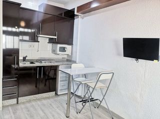 Alquiler Loft  Calle san anton. Loft en pleno centro de granada en alquiler