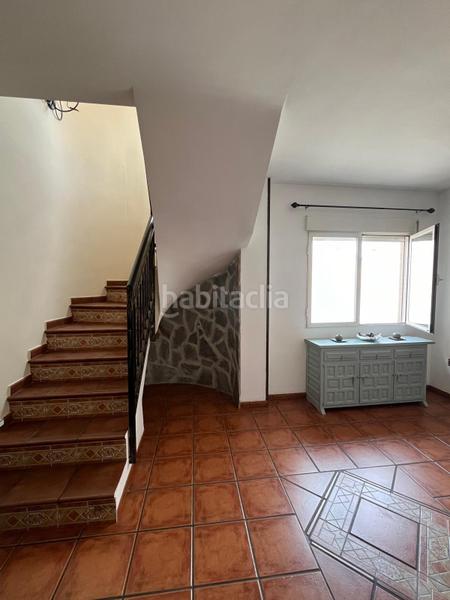 Foto ee44368e-f36d-4837-b8bd-0564f47afc9b. Dúplex ático dúplex en venta en cullar vega, terraza con impresionantes vistas, plaza de garaje y trastero en Cúllar Vega