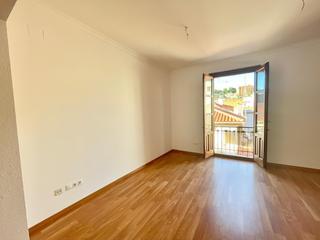 Alquiler Apartamento en San Matías - Realejo. Apartamento junto al paseo del salón, sin muebles!