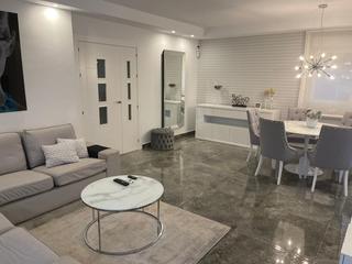 Lloguer Casa a Ogíjares. Casa pareada haciendo esquina en alquiler en ogíjares en residen