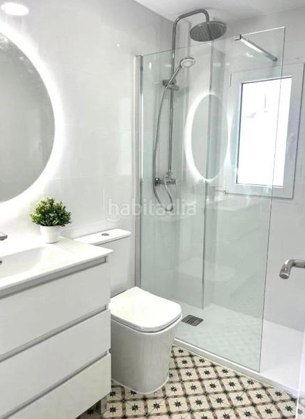 Foto a491aed0-75e7-471a-84cd-07460b570d60. Alquiler piso  de 3 habitaciones, junto a bellas artes e informática! en Granada