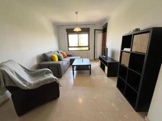 Location Appartement à La Cruz. Piso de 3 habitaciones en barrio de la cruz!