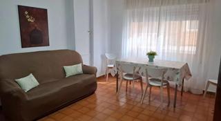 Lloguer Pis a Fígares. Piso de 4 habitaciones en el centro de granada!