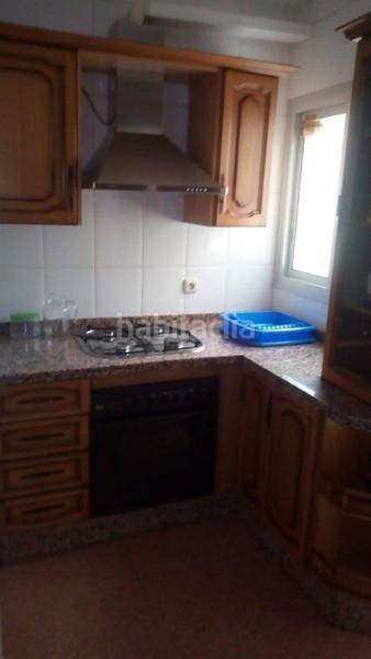 Foto 73d6563b-44a4-4e10-9957-c1dd40a9375a. Alquiler piso  4 dormitorios en Pajaritos para estudiantes en Granada