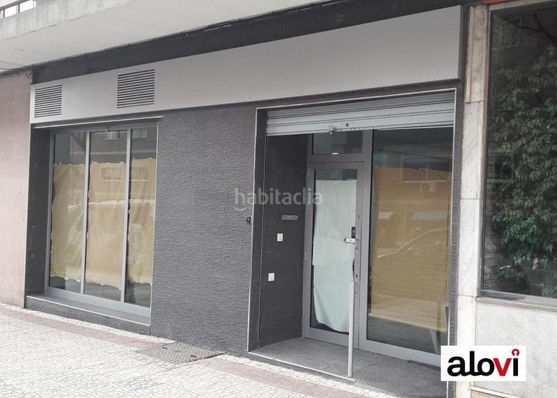 Foto 01a3c707-e959-43fd-86ce-2eb3c951c1f6. Alquiler local comercial  junto a recogidas! en Granada