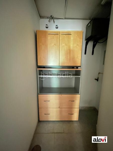 Foto 7ceb55a9-a3b0-4078-84b2-d3b16d0c37e9. Alquiler local comercial  junto a recogidas! en Granada