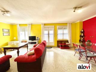 Location Appartement à San Ildefonso. Piso 4 dormitorios con calefacción central, en avenida de madrid