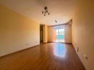 Appartement à Casco Histórico. Piso en churriana de la vega con gran terraza, plaza de garaje y