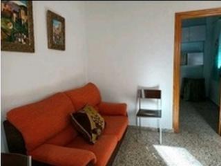 Rent Flat  Calle cuarto real de santo domingo. Piso 3 dormitorios en realejo ideal estudiantes