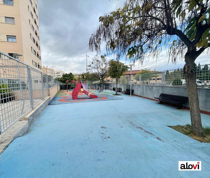 Foto 43d20d37-aee1-4c59-abf6-a046ded8313f. Rent flat with heating pool in Campus de la Salud Granada