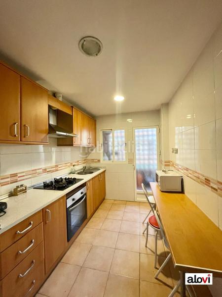 Foto 8ed704d0-fdb7-40d9-901b-4b3113b9a0fc. Lloguer pis a Camino de Ronda Granada