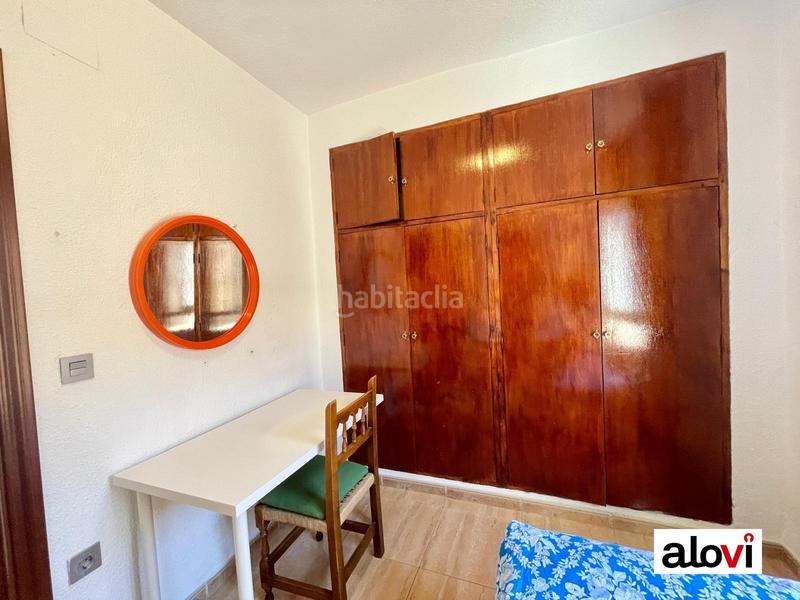 Foto 733fd36a-d517-48cb-ab1c-76e071d0242e. Alquiler piso vivienda 4 habitaciones en Plaza de Toros en Granada