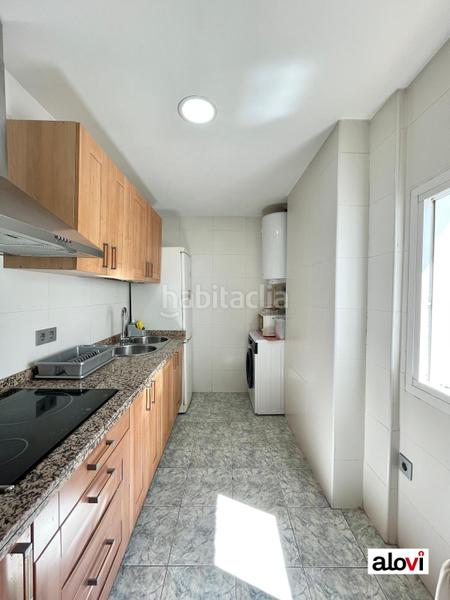 Foto d978c7ad-5991-4111-961c-9ee8a342b492. Alquiler piso vivienda 4 habitaciones en Plaza de Toros en Granada