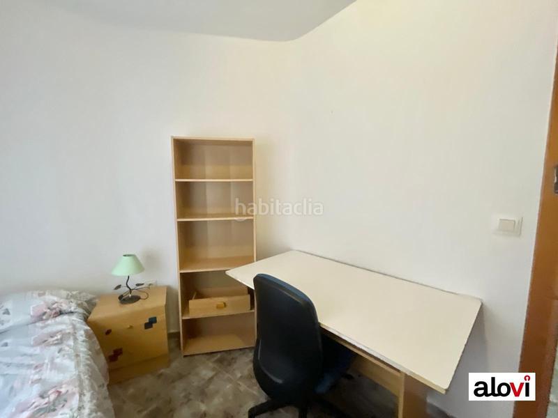 Foto 6e3e06e7-5845-4b19-b5ea-ca10d412cf3a. Alquiler piso  de 3 habitaciones en Plaza de Toros! en Granada