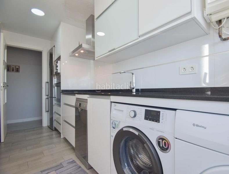 Foto 3c2620fb-2582-404d-a782-7c932b191327. Alquiler piso vivienda dos habitaciones en avenida cádiz! en Granada