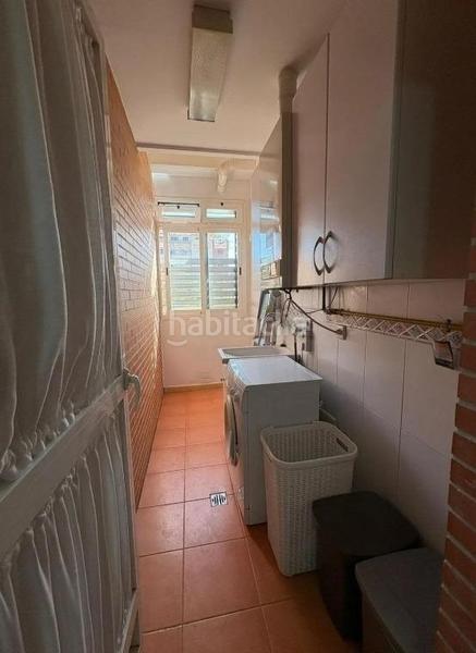 Foto b061d392-6bd9-450d-b9fd-05d41250fb00. Location appartement avec chauffage piscine dans Av. F. Garcia Lorca - Nueva Estación Autobuses Granada