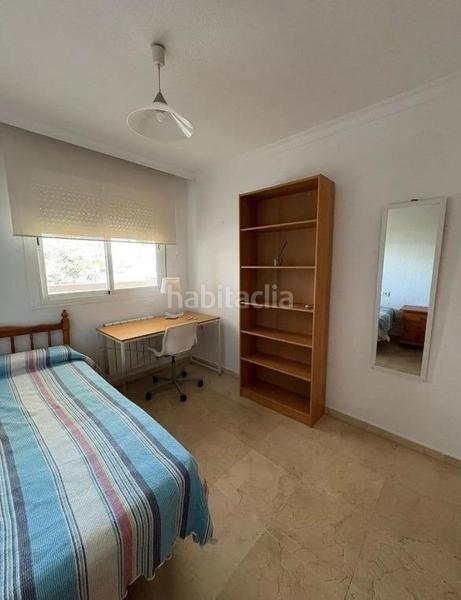 Foto 2685432c-6c16-4afb-8ddd-d6781602bd86. Rent flat with heating pool in Av. F. Garcia Lorca - Nueva Estación Autobuses Granada