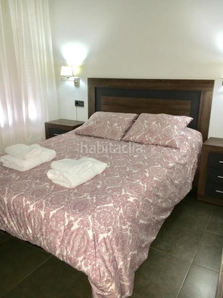 Foto 66b3fc63-13d4-4805-953e-b3ed5232f739. Alquiler piso  4 dormitorios en pleno centro ideal estudiantes en Granada