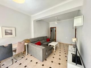 Location Appartement  Calle isaac albeniz. Piso estudiantes 3 dormitorios plaza de toros