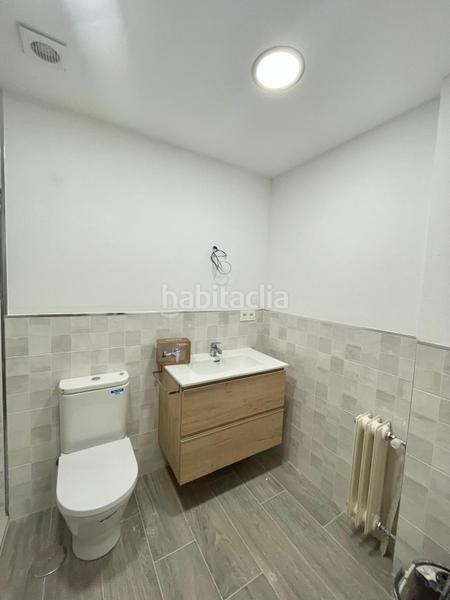 Foto 32059659-fbea-4b10-8176-1d721ad8fc7a. Alquiler piso  de 3 habitaciones en avenida de madrid! en Granada