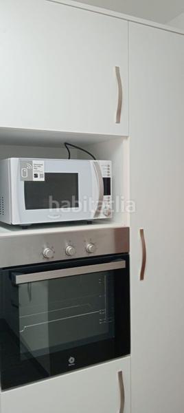 Foto a02acfbe-90e6-4ab6-984b-a55966974eb7. Alquiler piso  de 3 habitaciones en avenida de madrid! en Granada