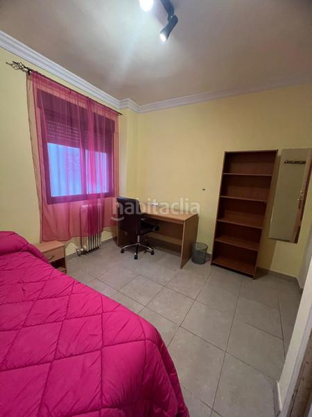 Foto a3922894-a8a8-4f62-a2d3-458af6ad291e. Miete etagenwohnung mit heizung in Plaza de Toros Granada