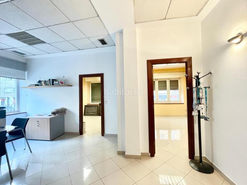 Foto a7e3aa7b-0883-4038-a152-b377d5cb15c7. Alquiler local comercial fantástico local junto a Plaza de Toros! en Granada